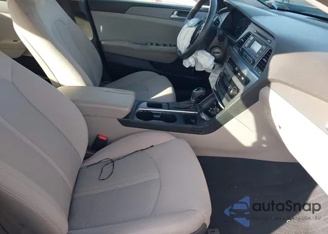 2017 Hyundai Sonata from USA, damaged, VIN 5NPE24AFXHH588627